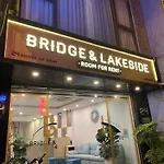 Khách Sạn Bridge Lakeside Hà Nội